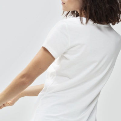 camiseta-basica-manga-corta-cuello-
